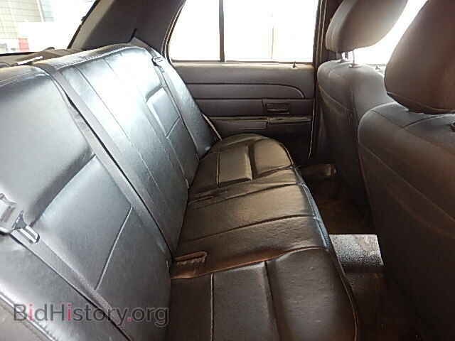 2011 FORD CROWN VIC - VIN: 2FABP7BV7BX108647 - Фото 6