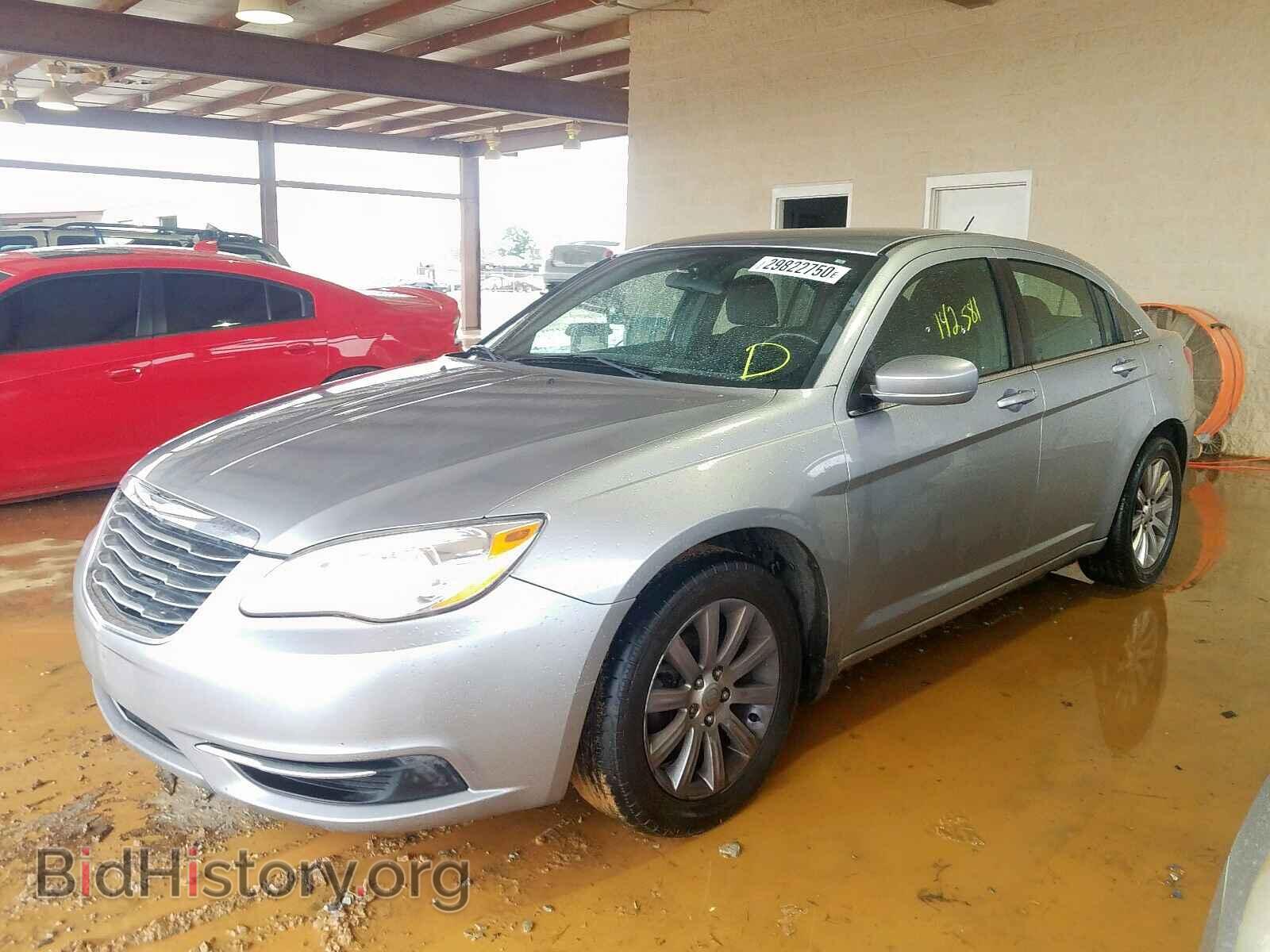 2013 CHRYSLER 200 - VIN: 1C3CCBBB3DN692511 - Фото 2