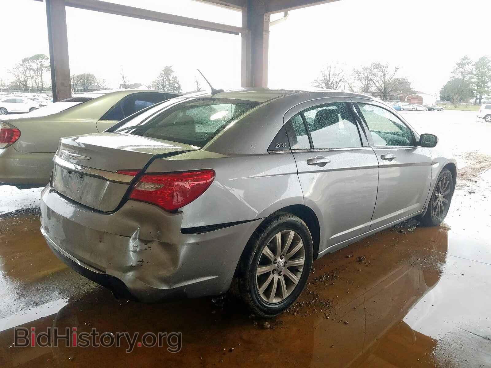 2013 CHRYSLER 200 - VIN: 1C3CCBBB3DN692511 - Фото 4