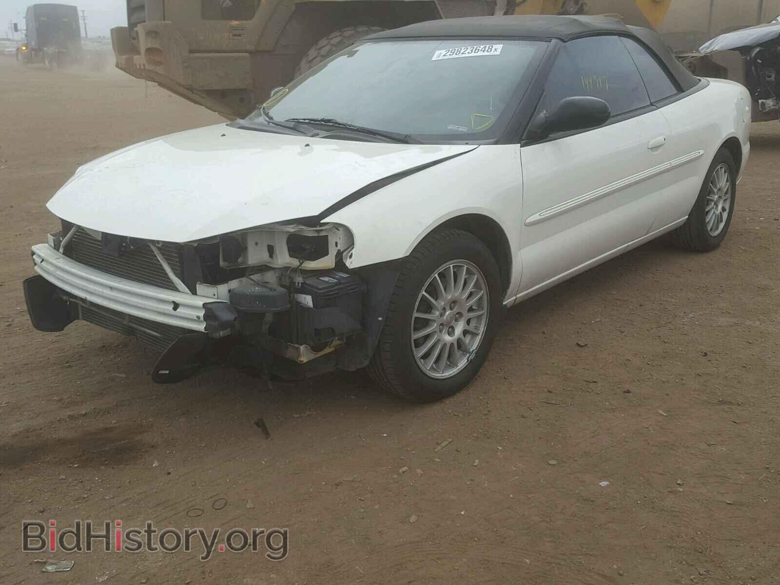 2004 CHRYSLER SEBRING - VIN: 1C3EL55RX4N224455 - Фото 2