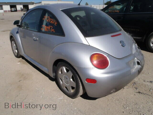 2000 VOLKSWAGEN BEETLE - VIN: 3VWCF21C0YM496052 - Фото 3