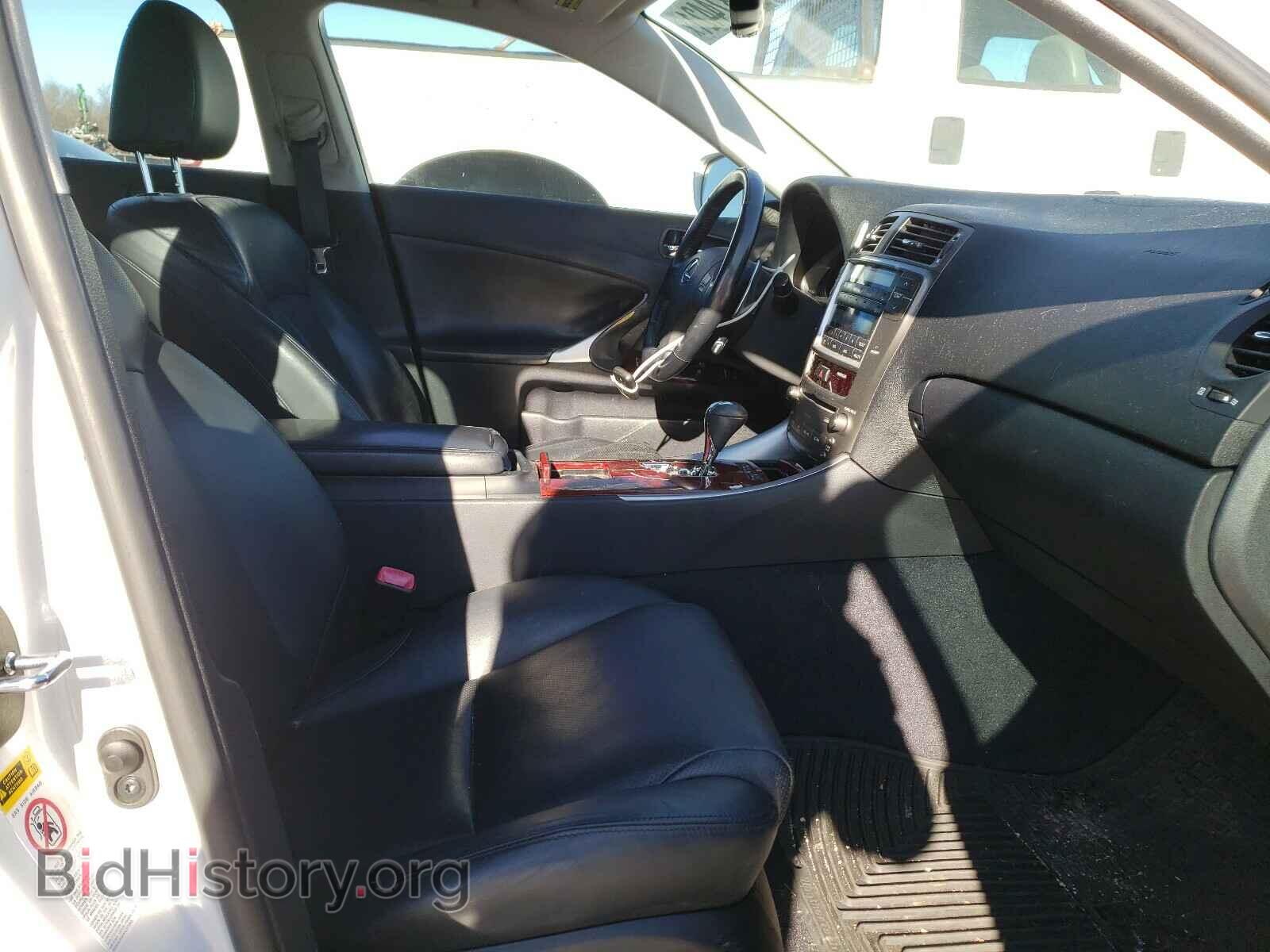 2008 LEXUS IS - VIN: JTHCK262282026111 - Фото 5