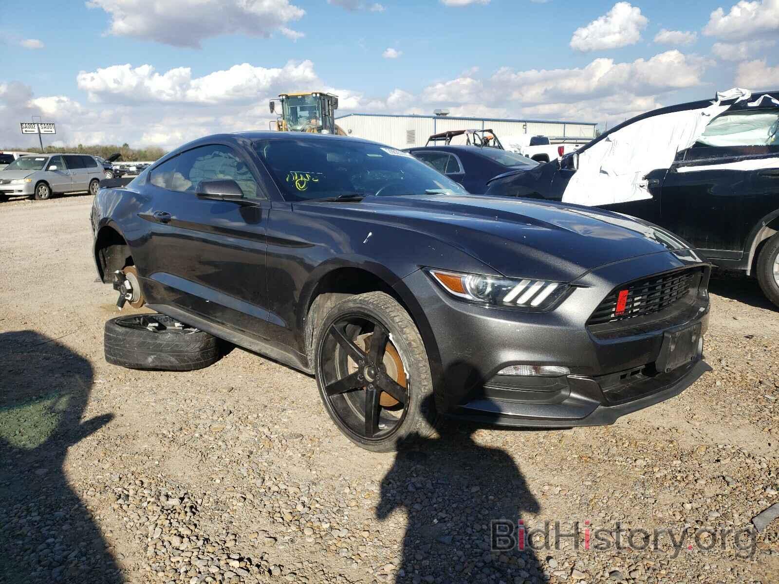 Photo 1FA6P8AM6H5323043 - FORD MUSTANG 2017