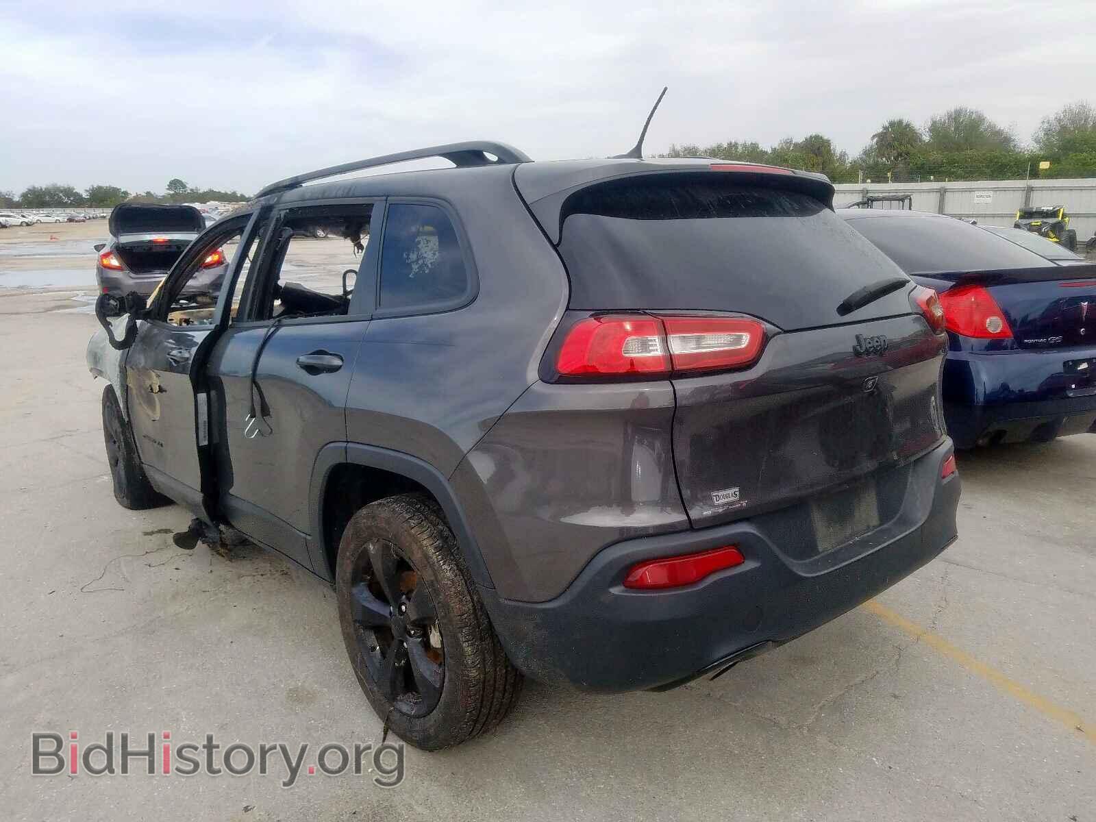 2018 JEEP CHEROKEE - VIN: 1C4PJLCB0JD620335 - Фото 3