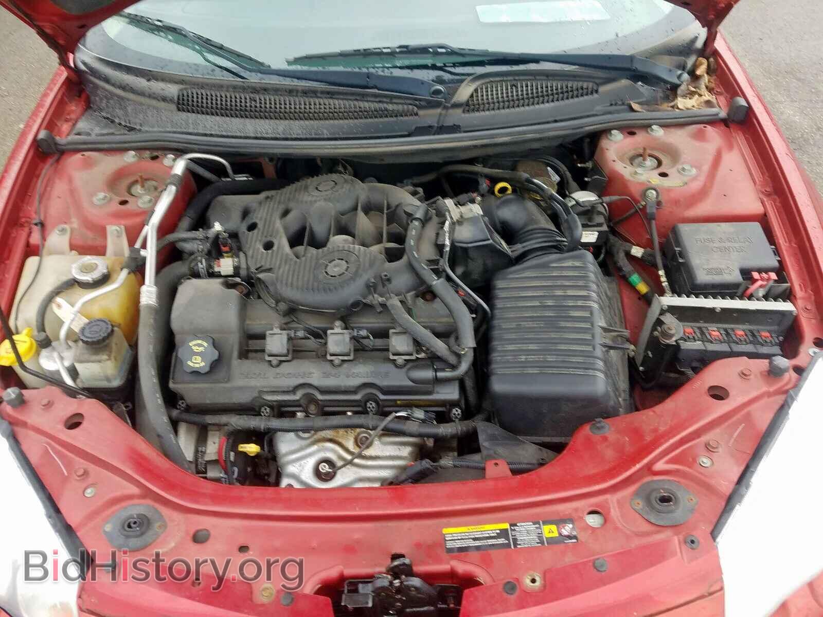 2004 CHRYSLER SEBRING - VIN: 1C3EL56R34N402091 - Фото 7