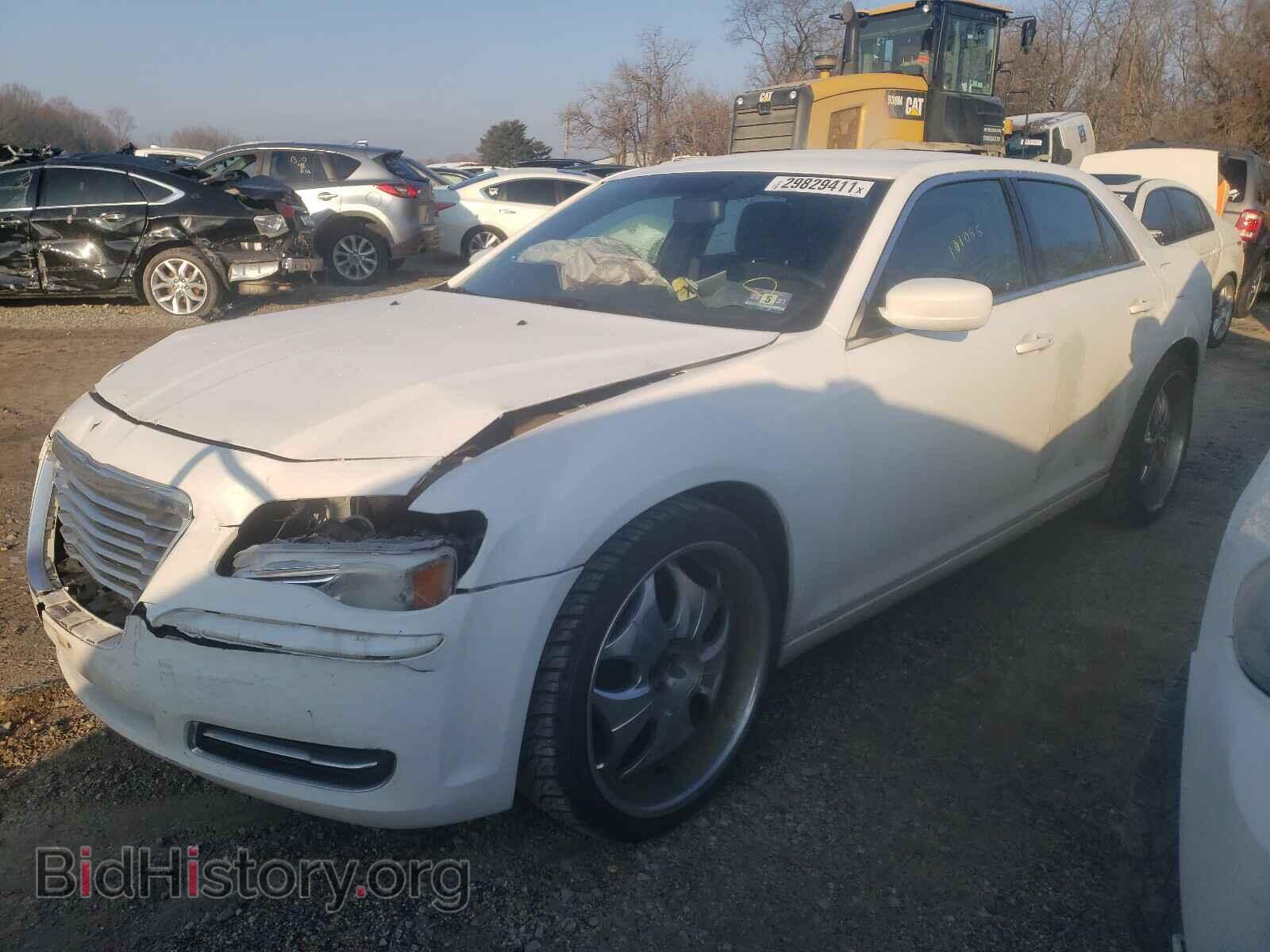 2012 CHRYSLER 300 - VIN: 2C3CCAAG3CH245952 - Фото 2