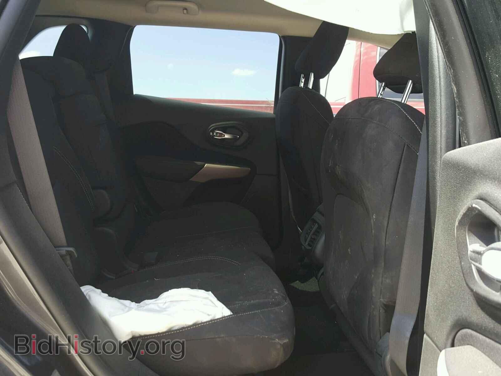2017 JEEP CHEROKEE - VIN: 1C4PJLCB4HW669584 - Фото 6