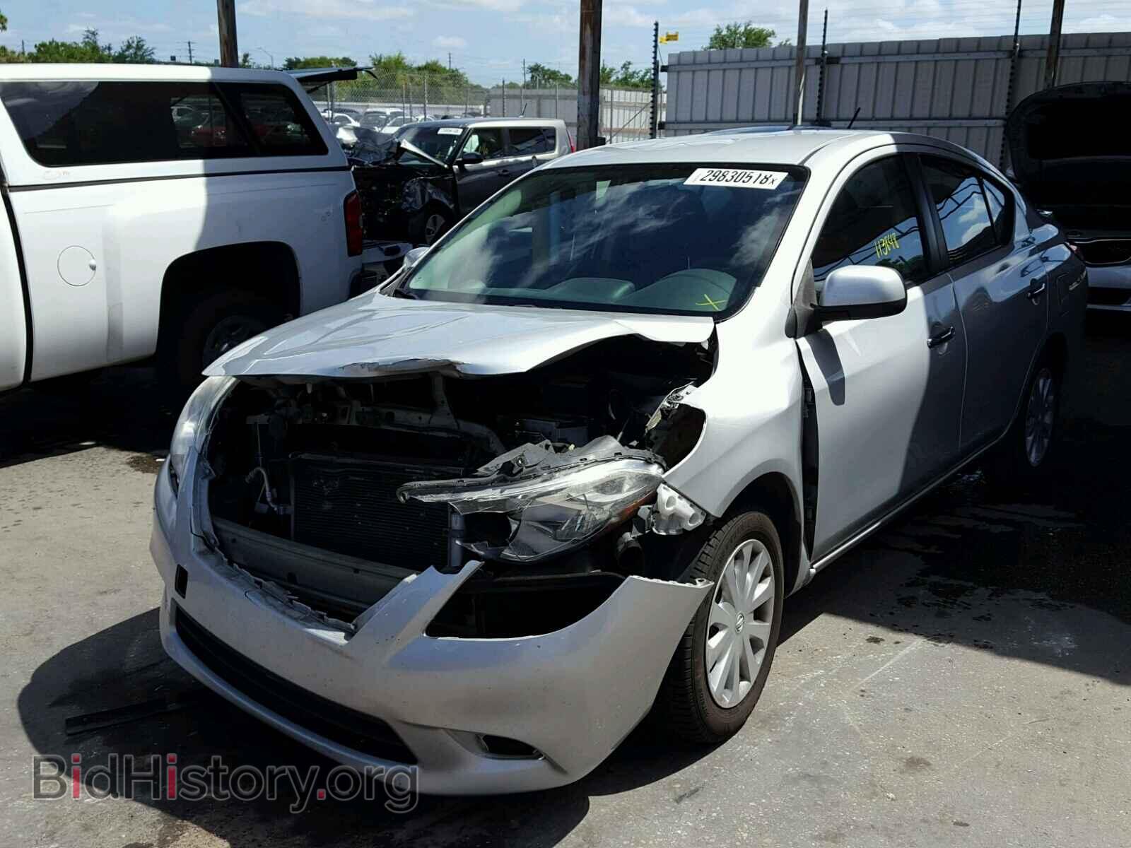 2013 NISSAN VERSA - VIN: 3N1CN7AP6DL858281 - Фото 2