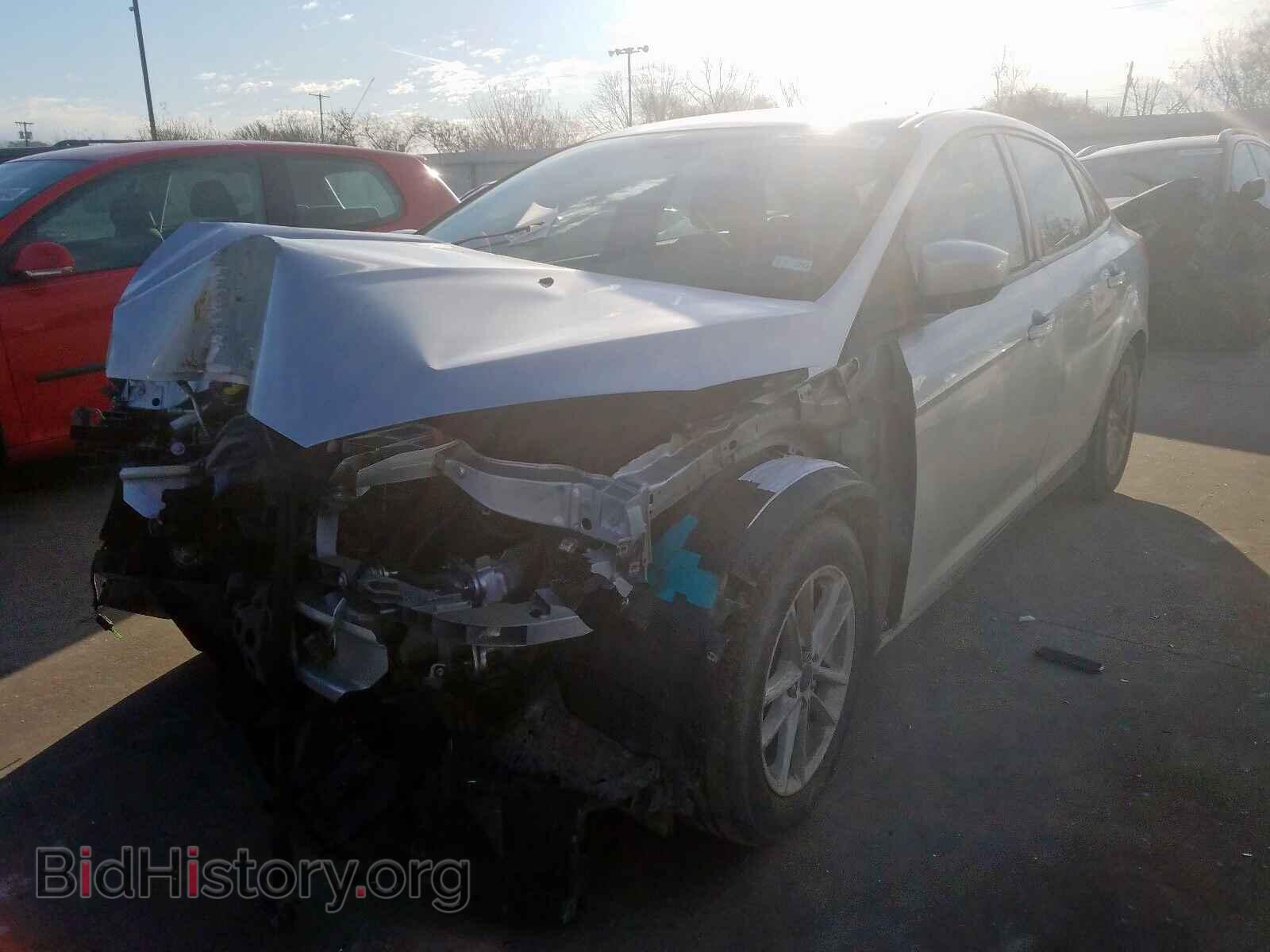 2018 FORD FOCUS - VIN: 1FADP3FEXJL229115 - Фото 2