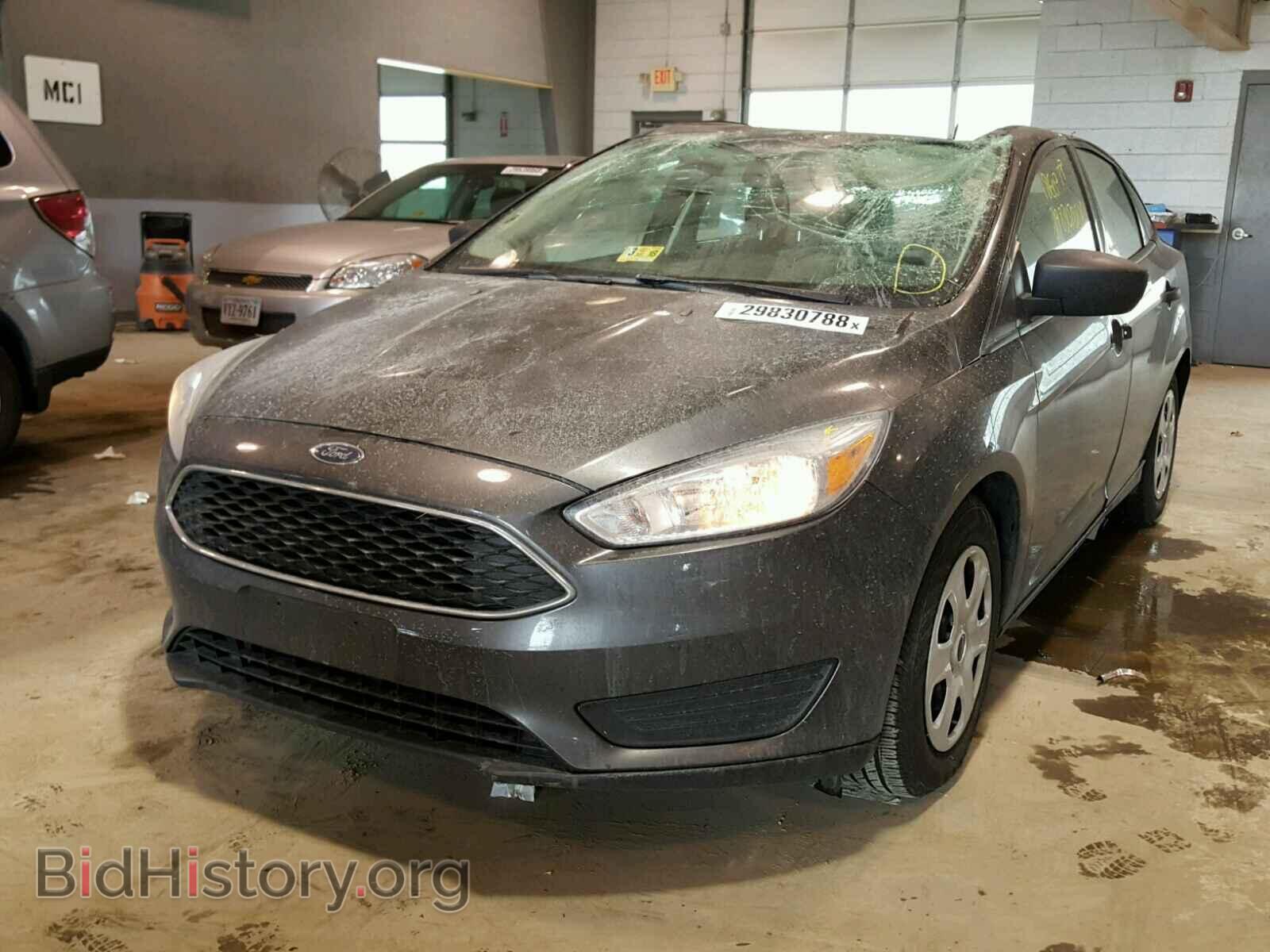 2017 FORD FOCUS - VIN: 1FADP3E2XHL218696 - Photo 2