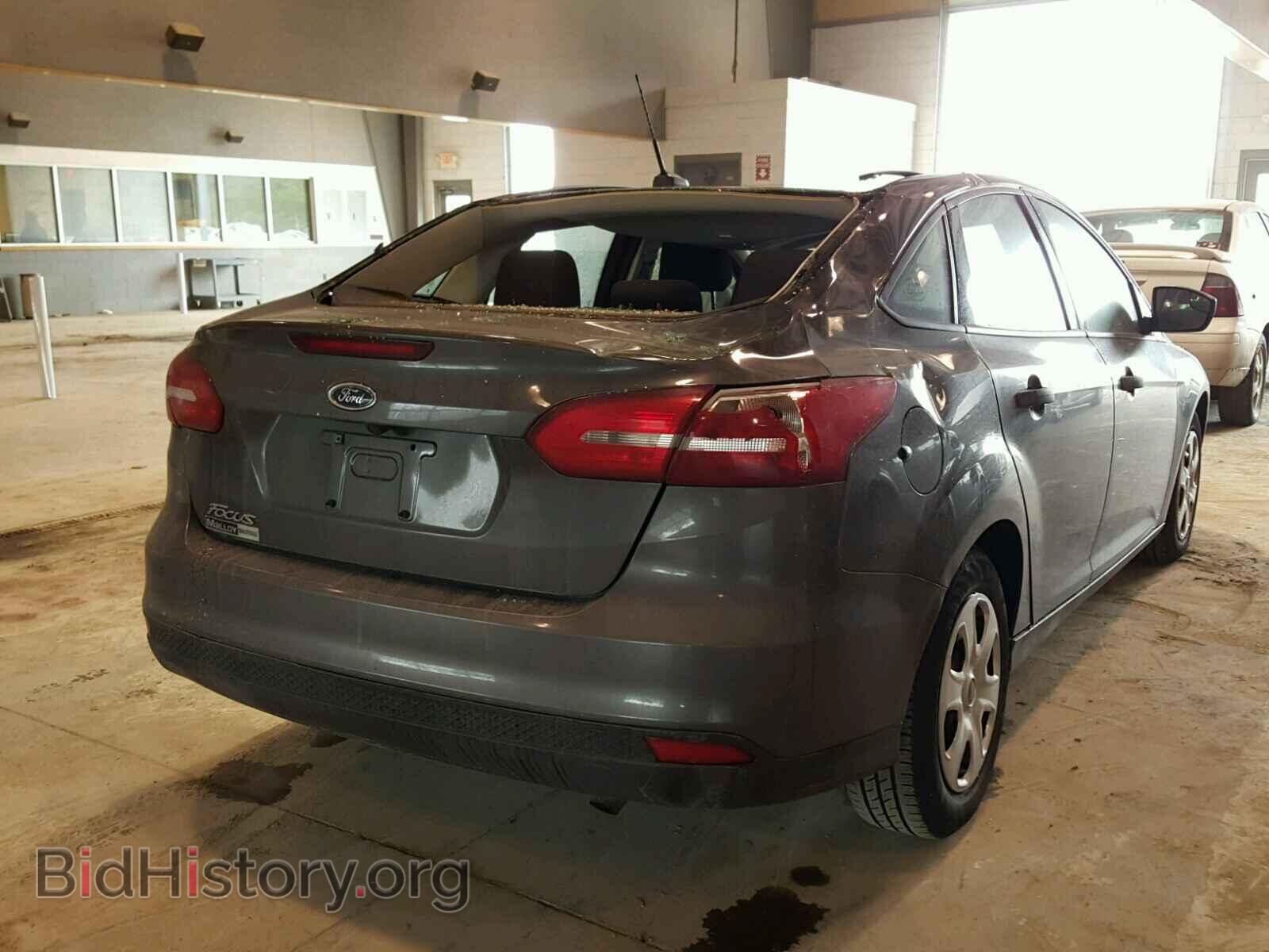 2017 FORD FOCUS - VIN: 1FADP3E2XHL218696 - Photo 4