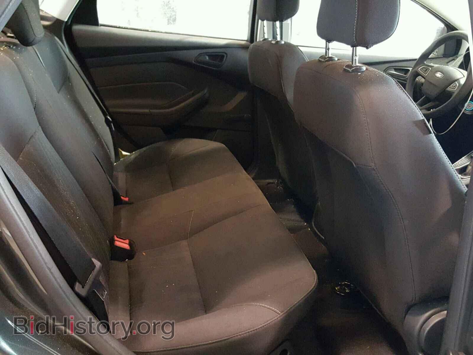 2017 FORD FOCUS - VIN: 1FADP3E2XHL218696 - Photo 6