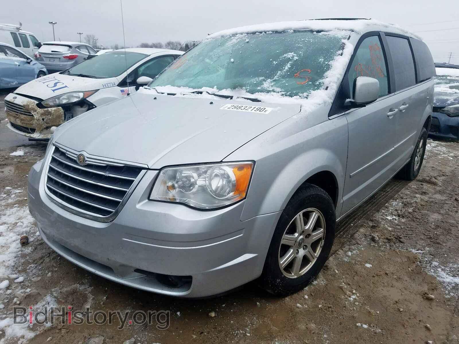 2008 CHRYSLER MINIVAN - VIN: 2A8HR54P08R129427 - Фото 2