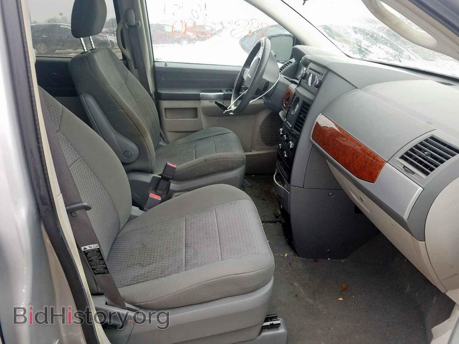 2008 CHRYSLER MINIVAN - VIN: 2A8HR54P08R129427 - Фото 5