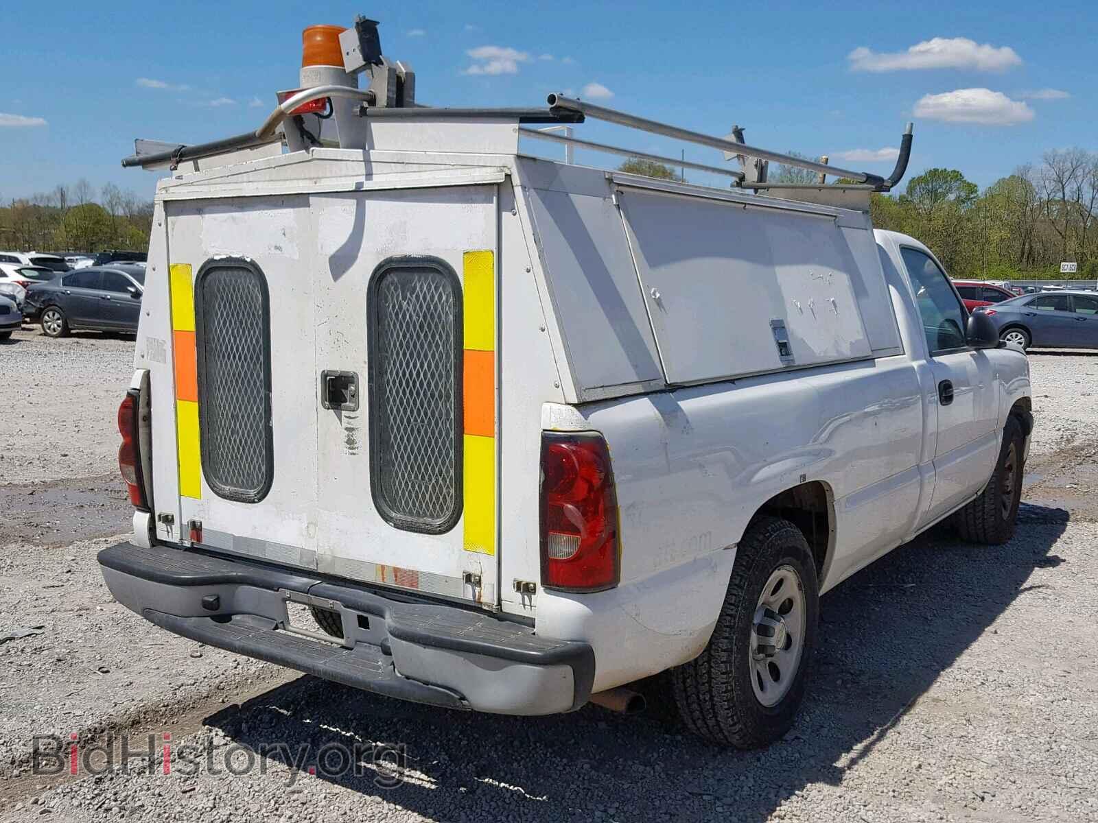 2007 CHEVROLET SILVERADO - VIN: 1GCEC14X77Z146167 - Фото 4