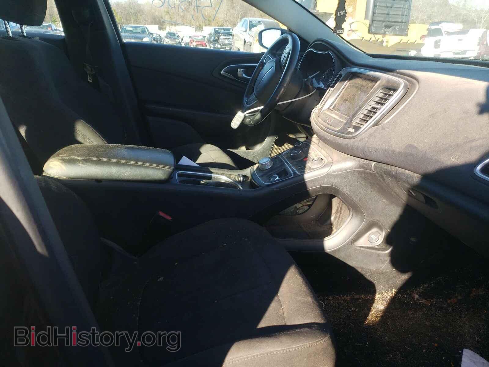 2016 CHRYSLER 200 - VIN: 1C3CCCAB9GN133847 - Photo 5