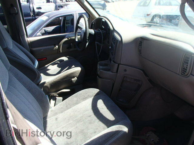 2000 CHEVROLET ASTRO - VIN: 1GNDM19W9YB171890 - Фото 5