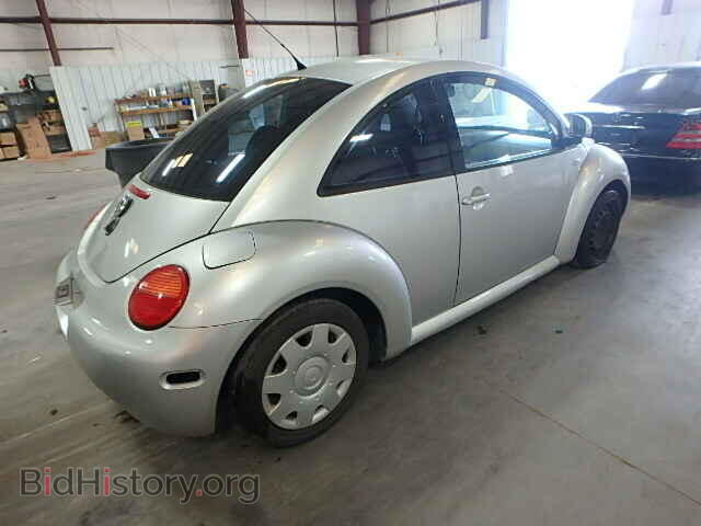 2000 VOLKSWAGEN BEETLE - VIN: 3VWCC21C5YM454095 - Фото 4