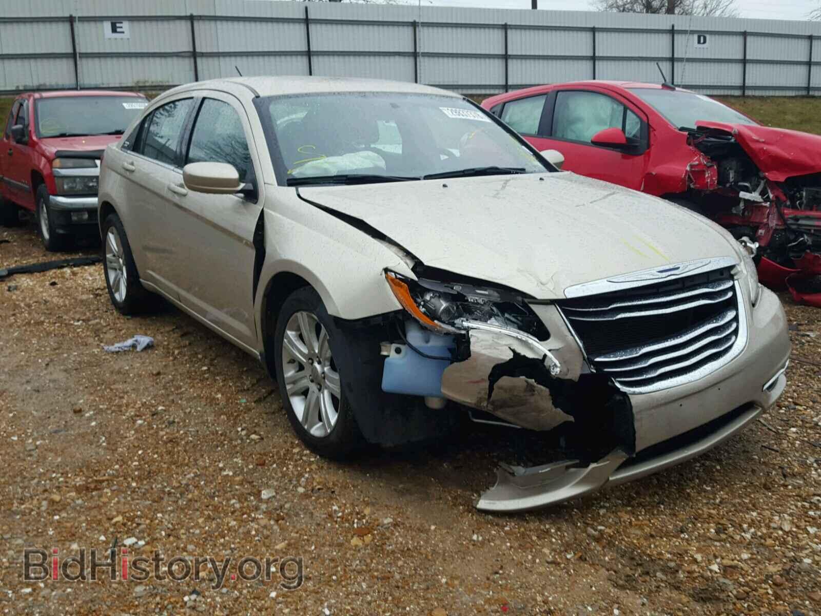 Photo 1C3CCBAB7DN704810 - CHRYSLER 200 2013