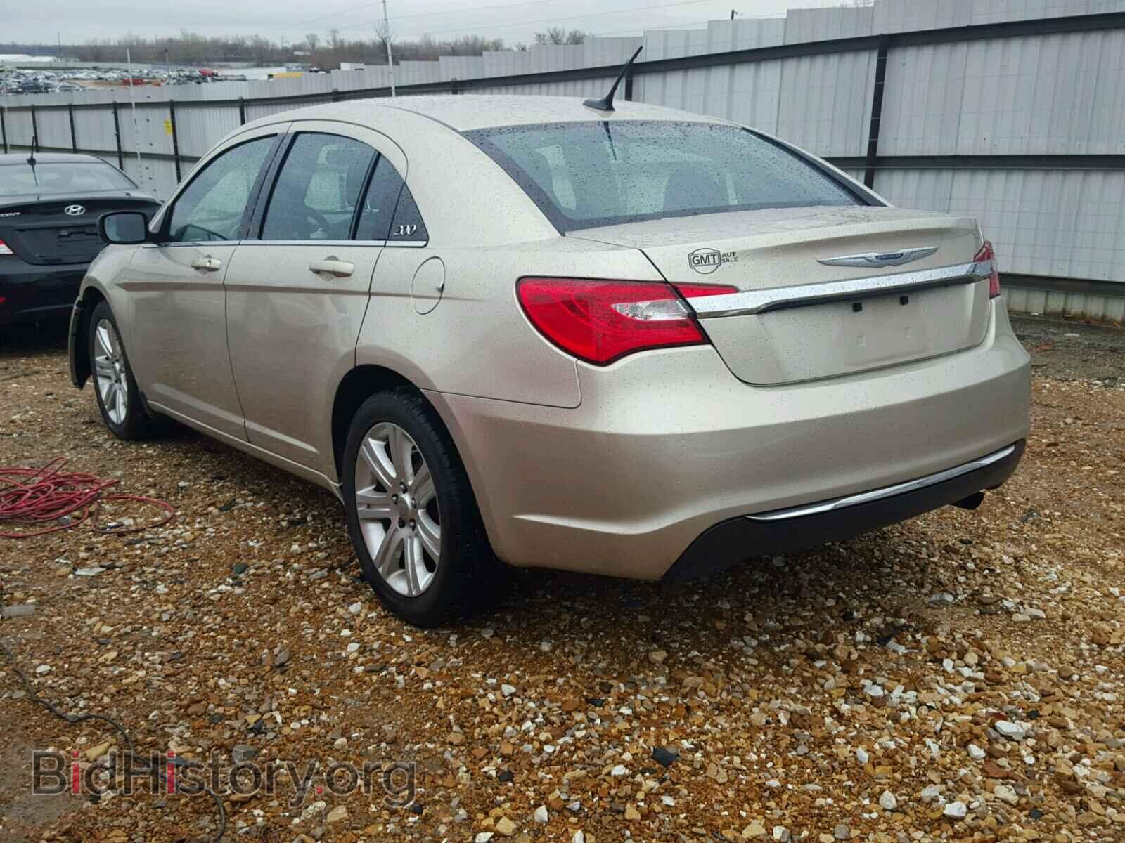 2013 CHRYSLER 200 - VIN: 1C3CCBAB7DN704810 - Photo 3