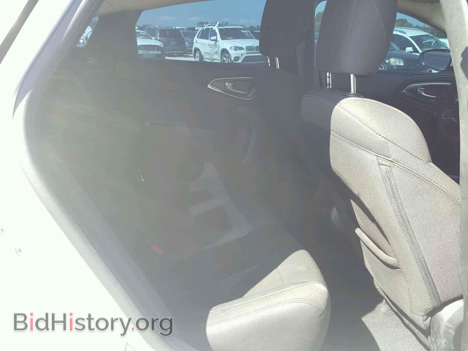 2016 CHRYSLER 200 - VIN: 1C3CCCAB3GN177438 - Фото 6