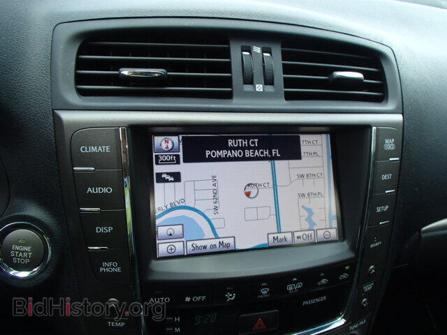 2011 LEXUS IS250 - VIN: JTHBF5C26B5148448 - Фото 9