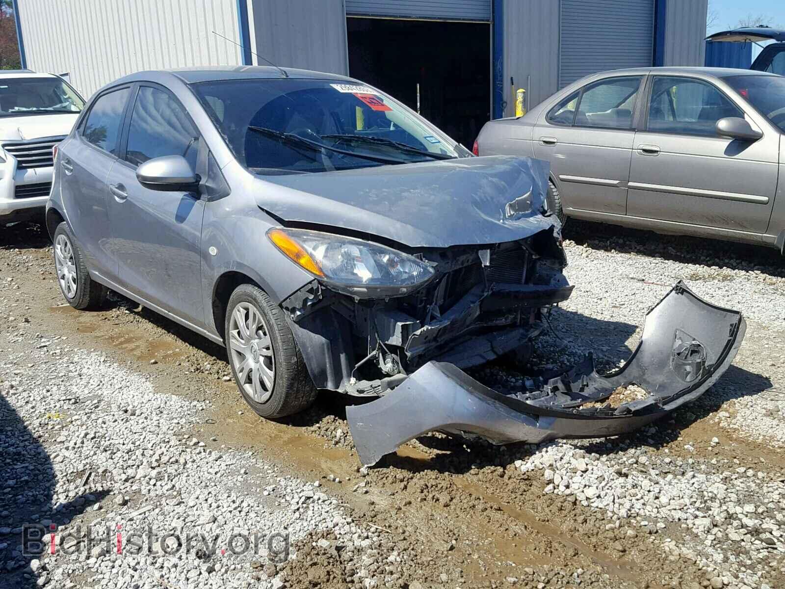 Фотография JM1DE1KY1E0184688 - MAZDA 2 2014