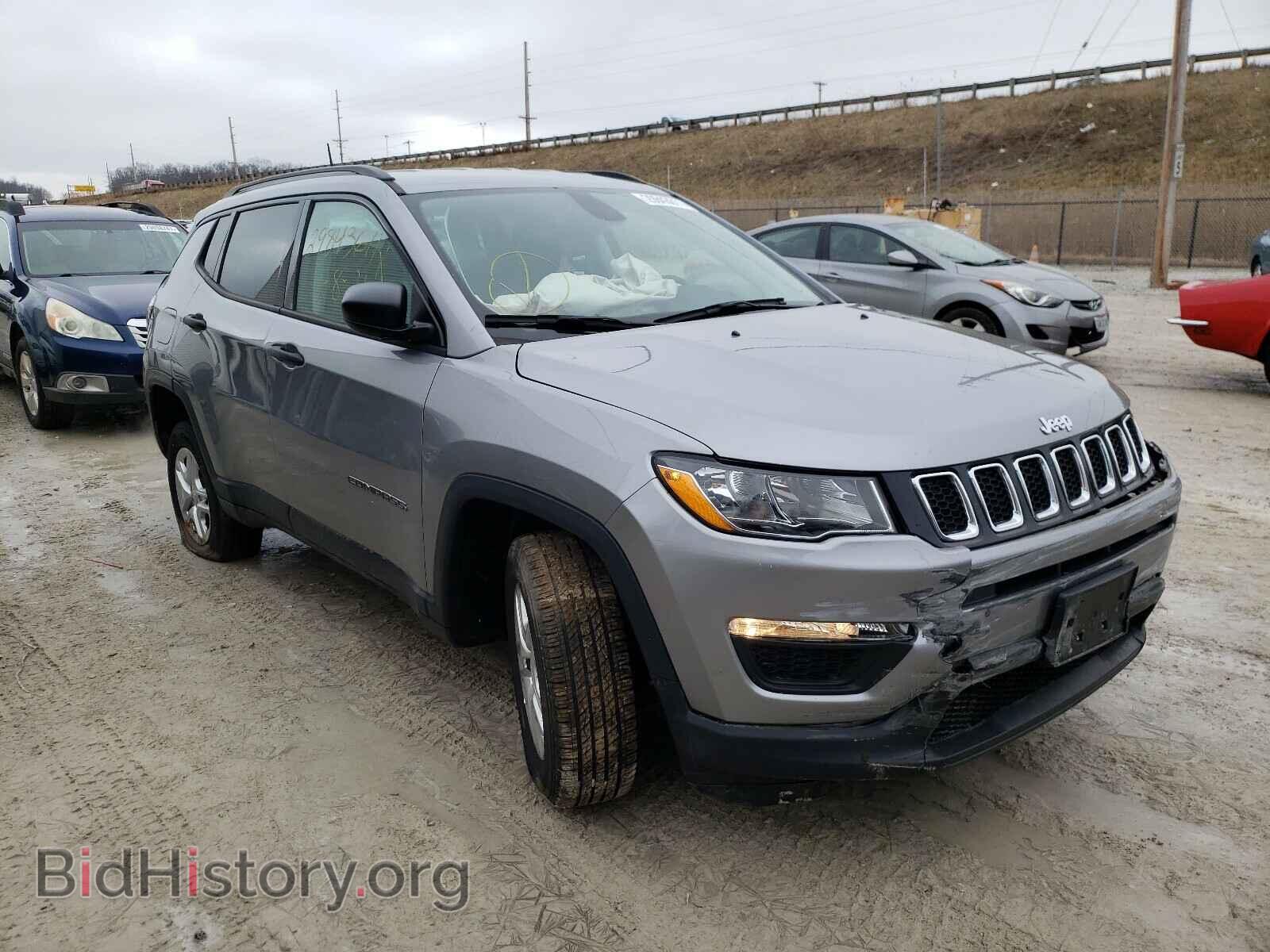 Photo 3C4NJDAB2JT126617 - JEEP COMPASS 2018