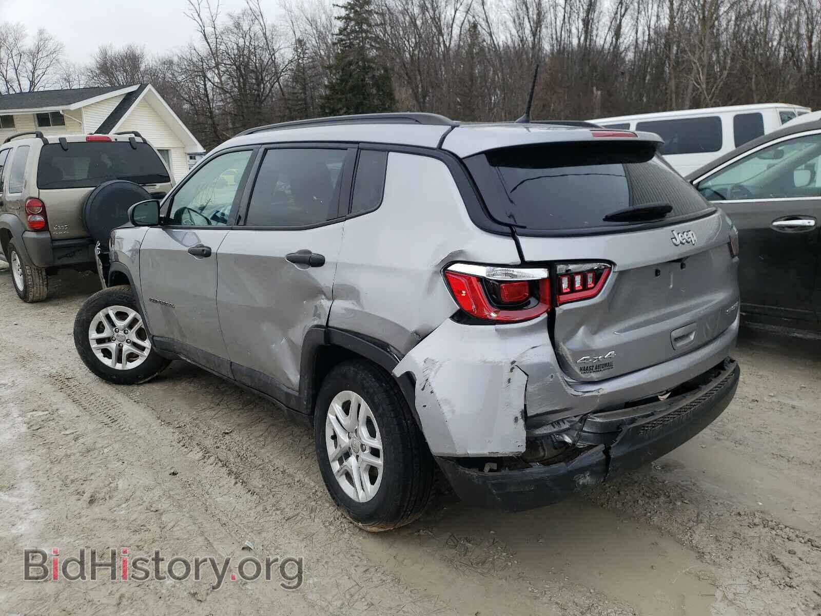 2018 JEEP COMPASS - VIN: 3C4NJDAB2JT126617 - Фото 3