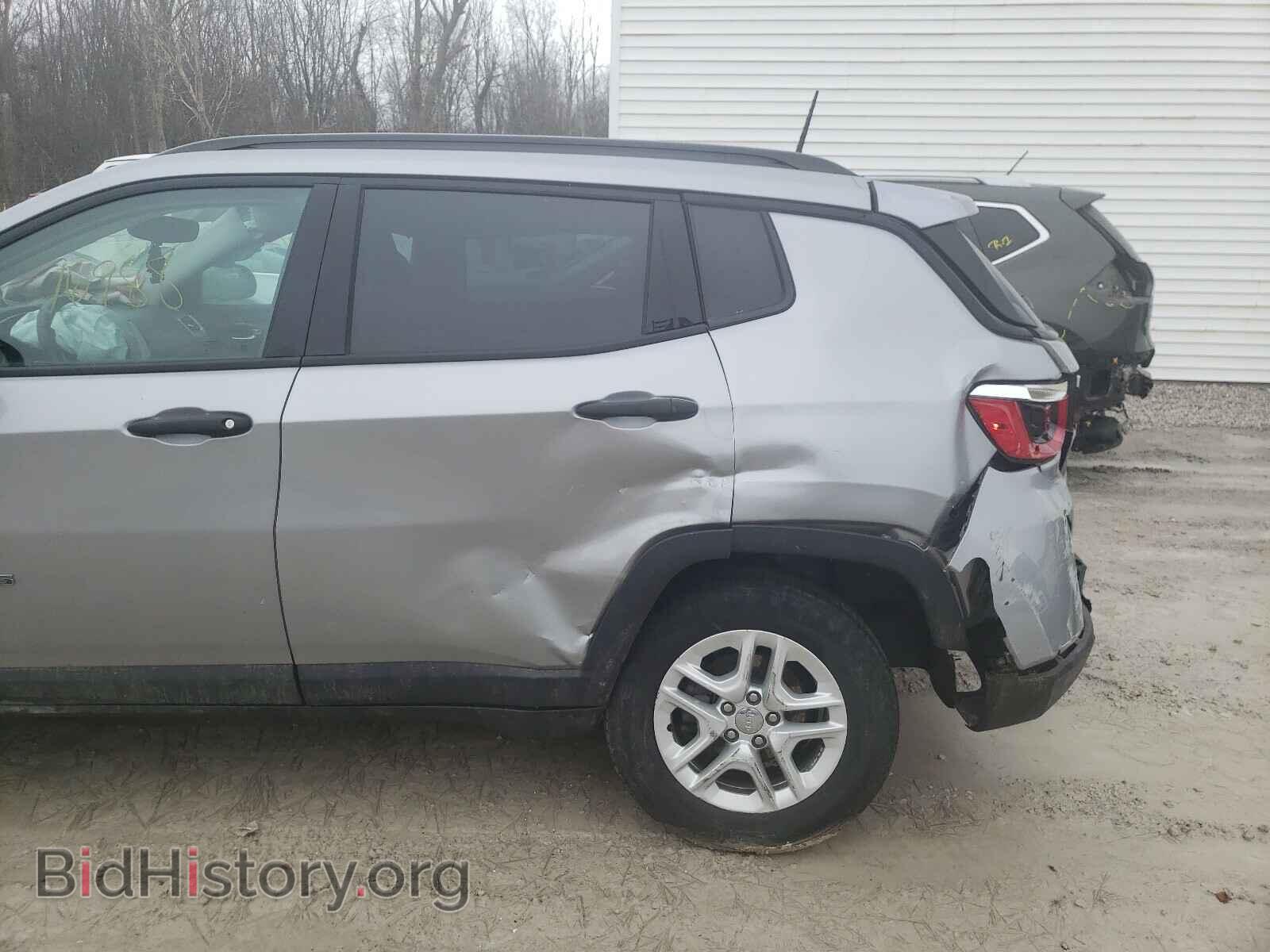 2018 JEEP COMPASS - VIN: 3C4NJDAB2JT126617 - Фото 9