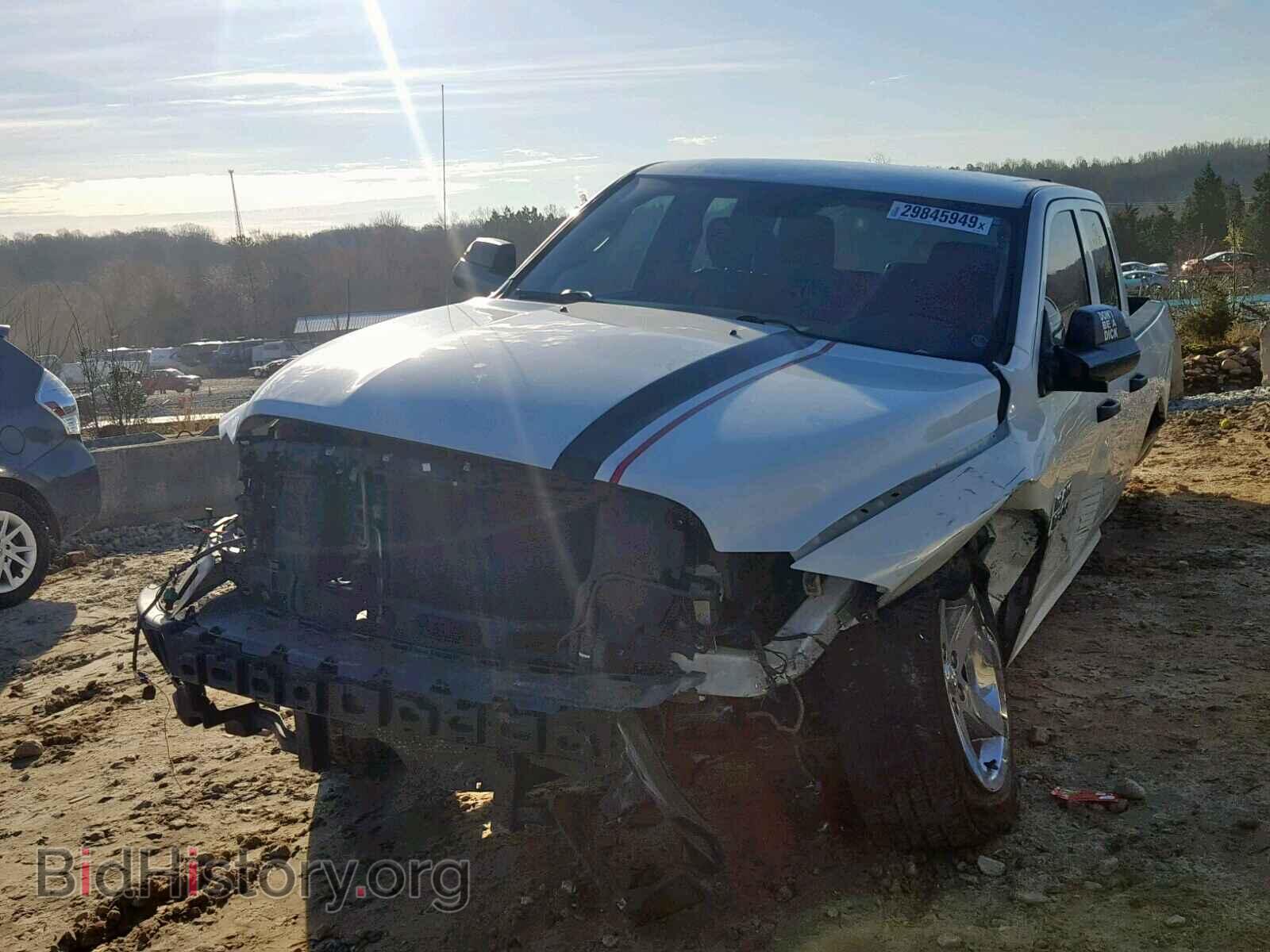 2013 RAM 1500 ST - VIN: 1C6RR7FT3DS572933 - Фото 2