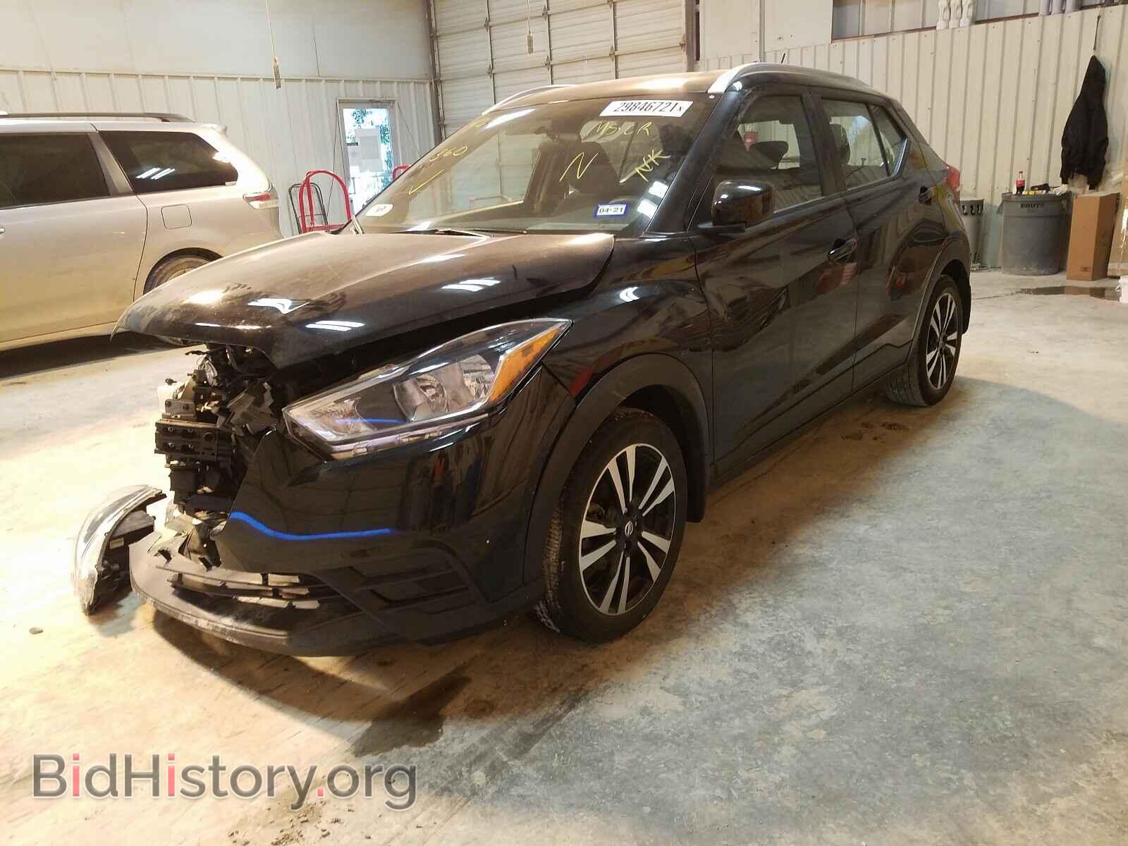 2018 NISSAN KICKS - VIN: 3N1CP5CU6JL511367 - Фото 2
