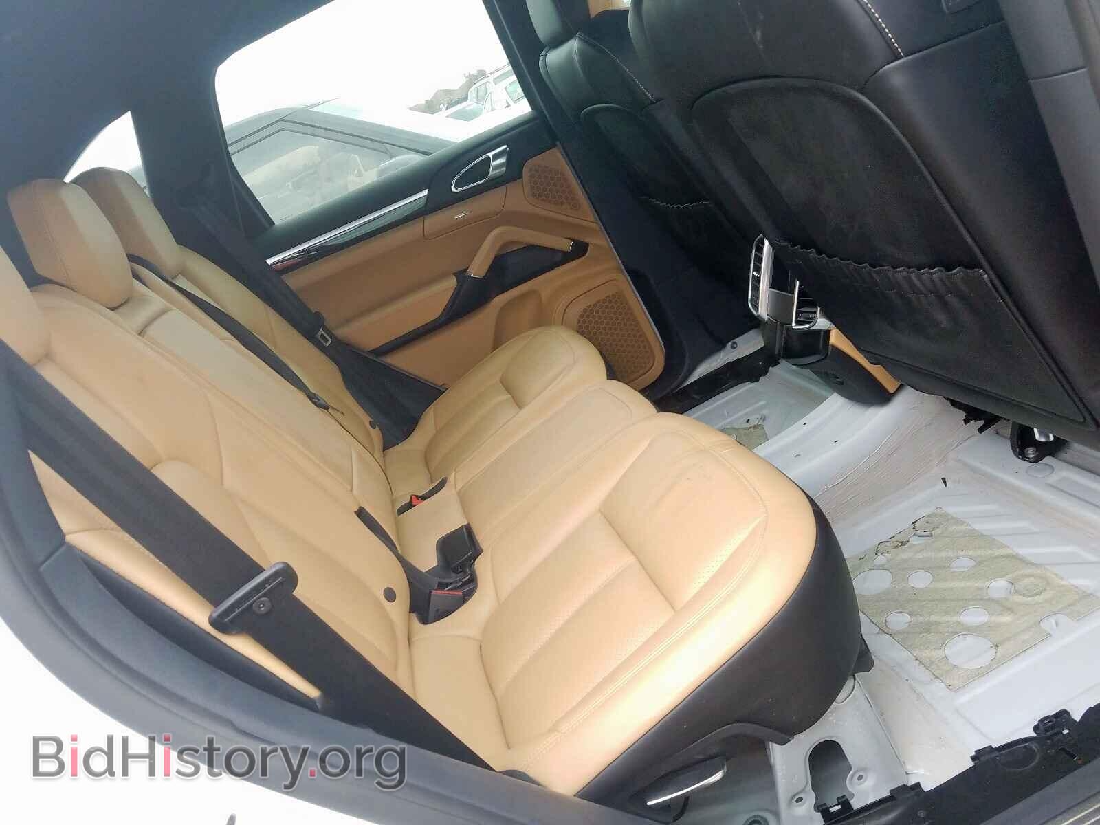 2018 PORSCHE CAYENNE - VIN: WP1AA2A22JKA07615 - Фото 6