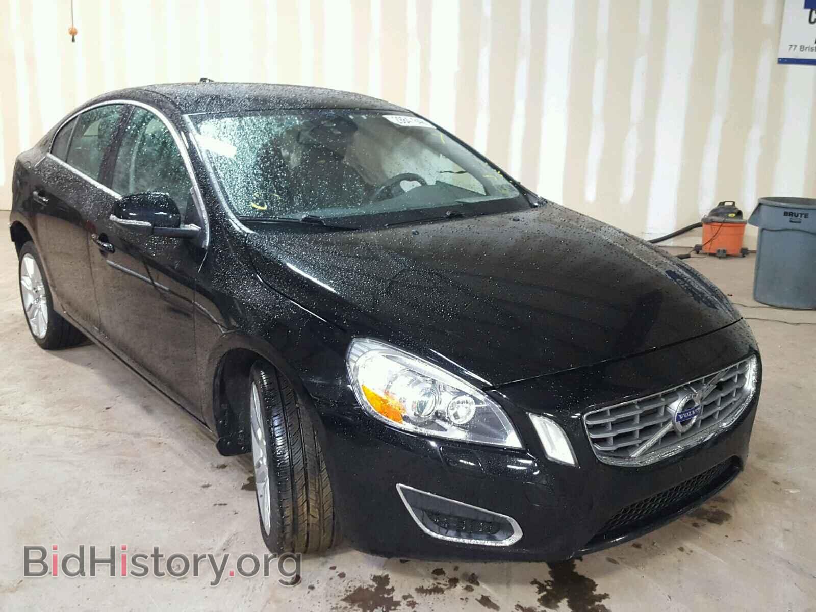 Фотография YV1902FH7C2129792 - VOLVO S60 2012