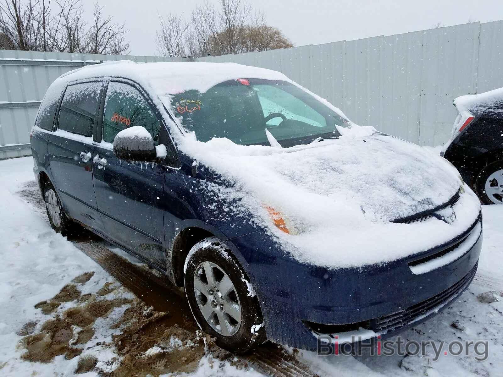 Photo 5TDZA23C54S189883 - TOYOTA SIENNA CE 2004