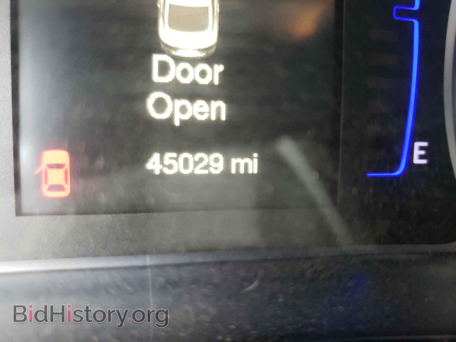 2016 CHRYSLER 200 - VIN: 1C3CCCFB0GN196585 - Фото 8