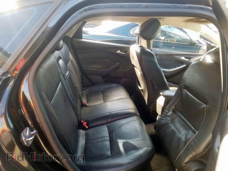 2013 Ford FOCUS (VIN 1FADP3F2XDL164776) — photo 6 of 10