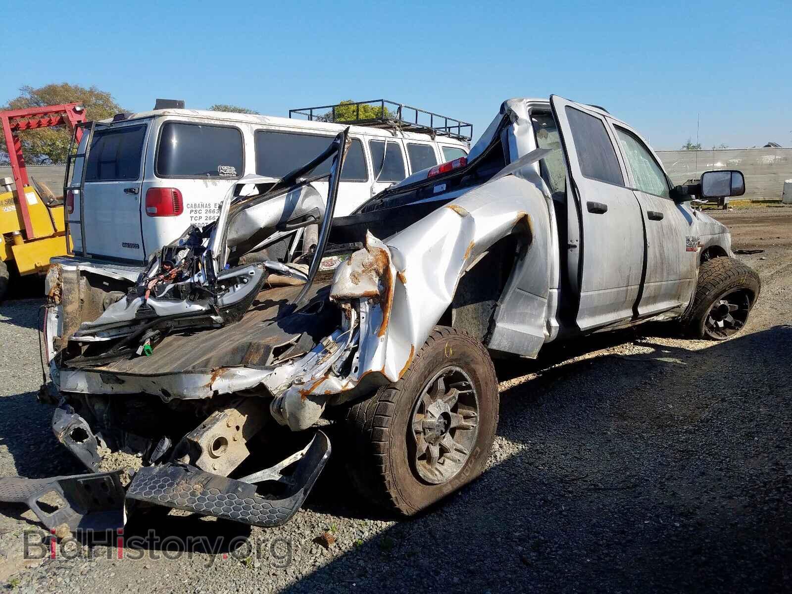 2016 RAM 2500 - VIN: 3C6UR5CL3GG148084 - Фото 4