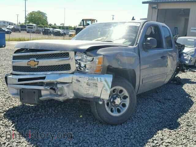 2012 CHEVROLET SILVERADO - VIN: 1GCRCREA5CZ277862 - Фото 2