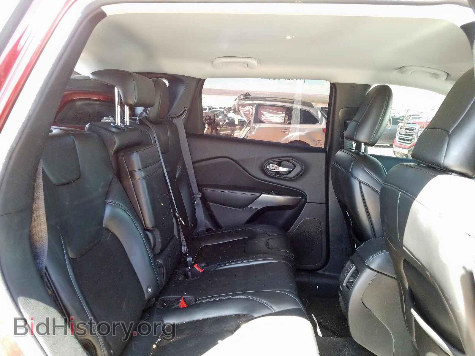 2019 JEEP CHEROKEE - VIN: 1C4PJLLB0KD144945 - Фото 6
