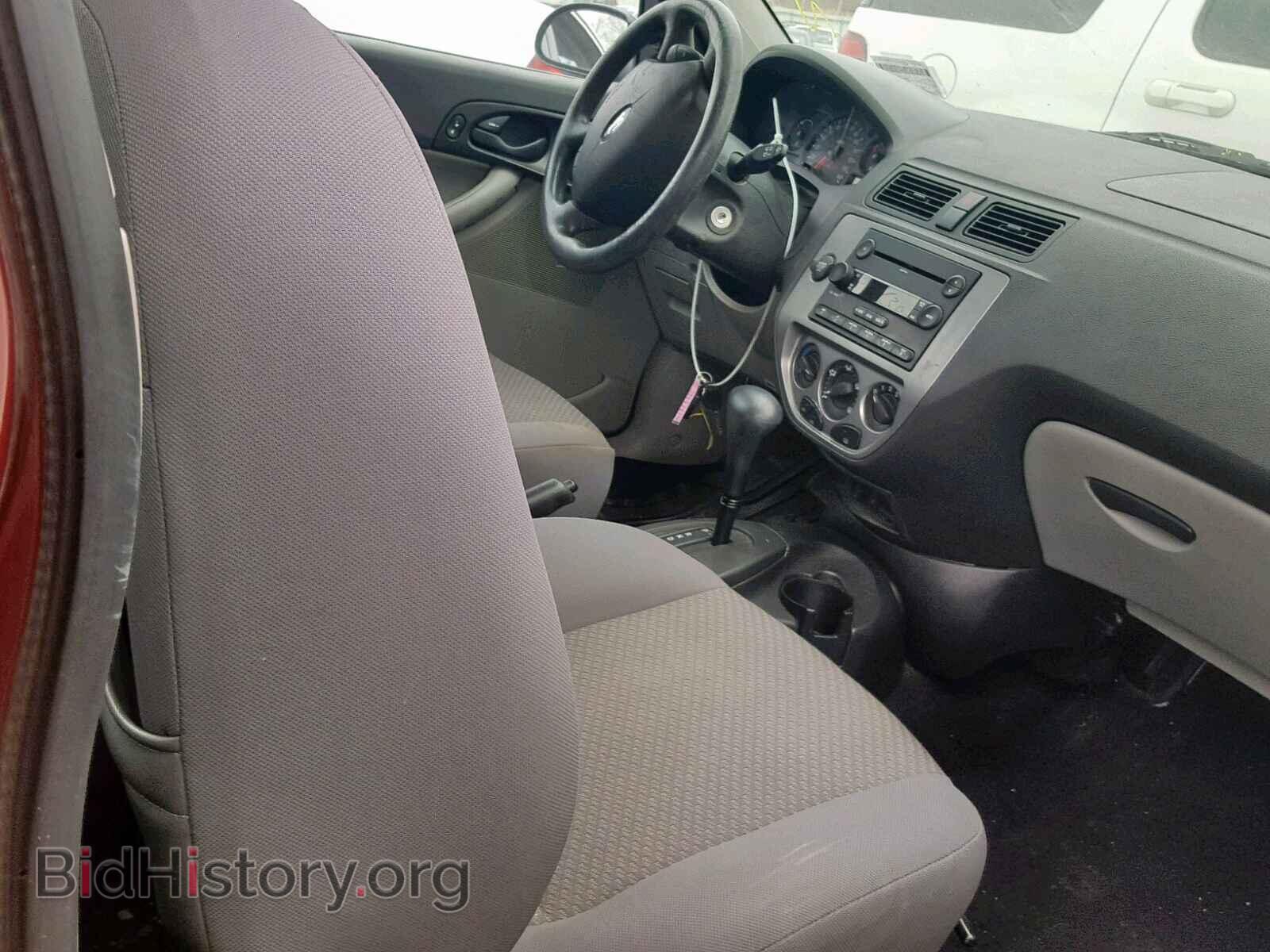 2006 FORD FOCUS - VIN: 1FAFP31N16W151992 - Фото 5