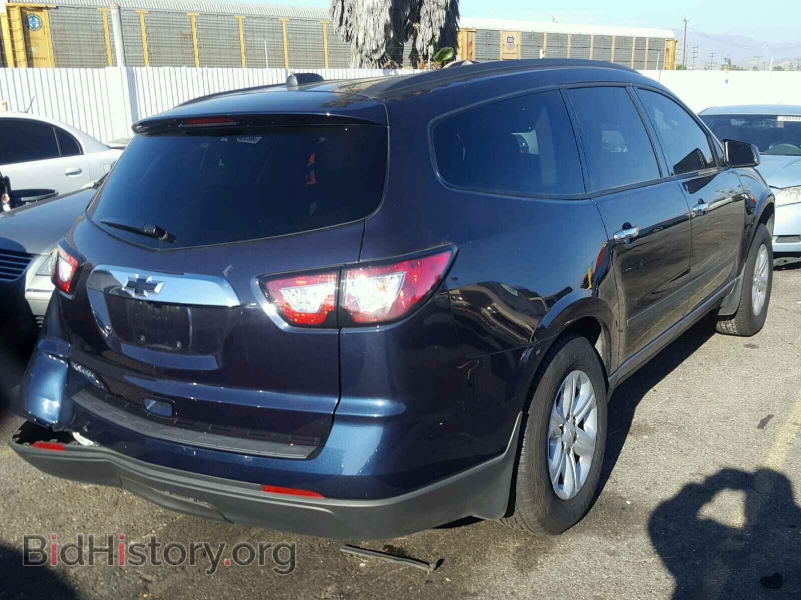 2017 CHEVROLET TRAVERSE - VIN: 1GNKRFKD2HJ203096 - Фото 4