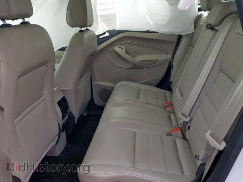 2017 Ford CMAX (VIN 1FADP5FU3HL100064) — фото 6 из 10