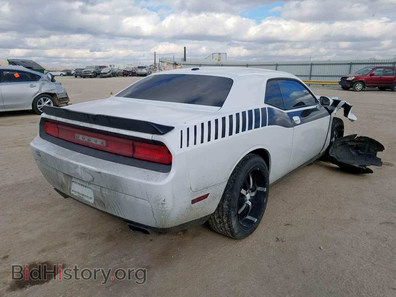 2014 DODGE CHALLENGER - VIN: 2C3CDYAG5EH256122 - Фото 4