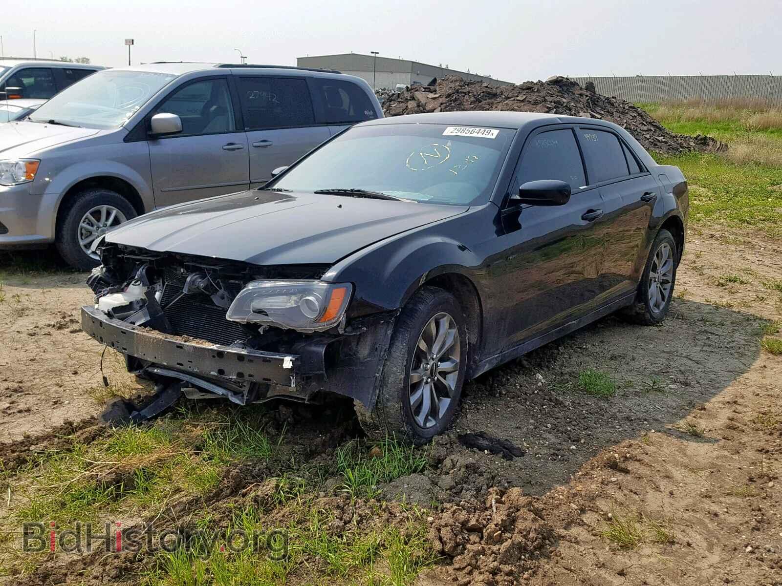 2014 CHRYSLER 300 - VIN: 2C3CCAGG0EH249371 - Фото 2
