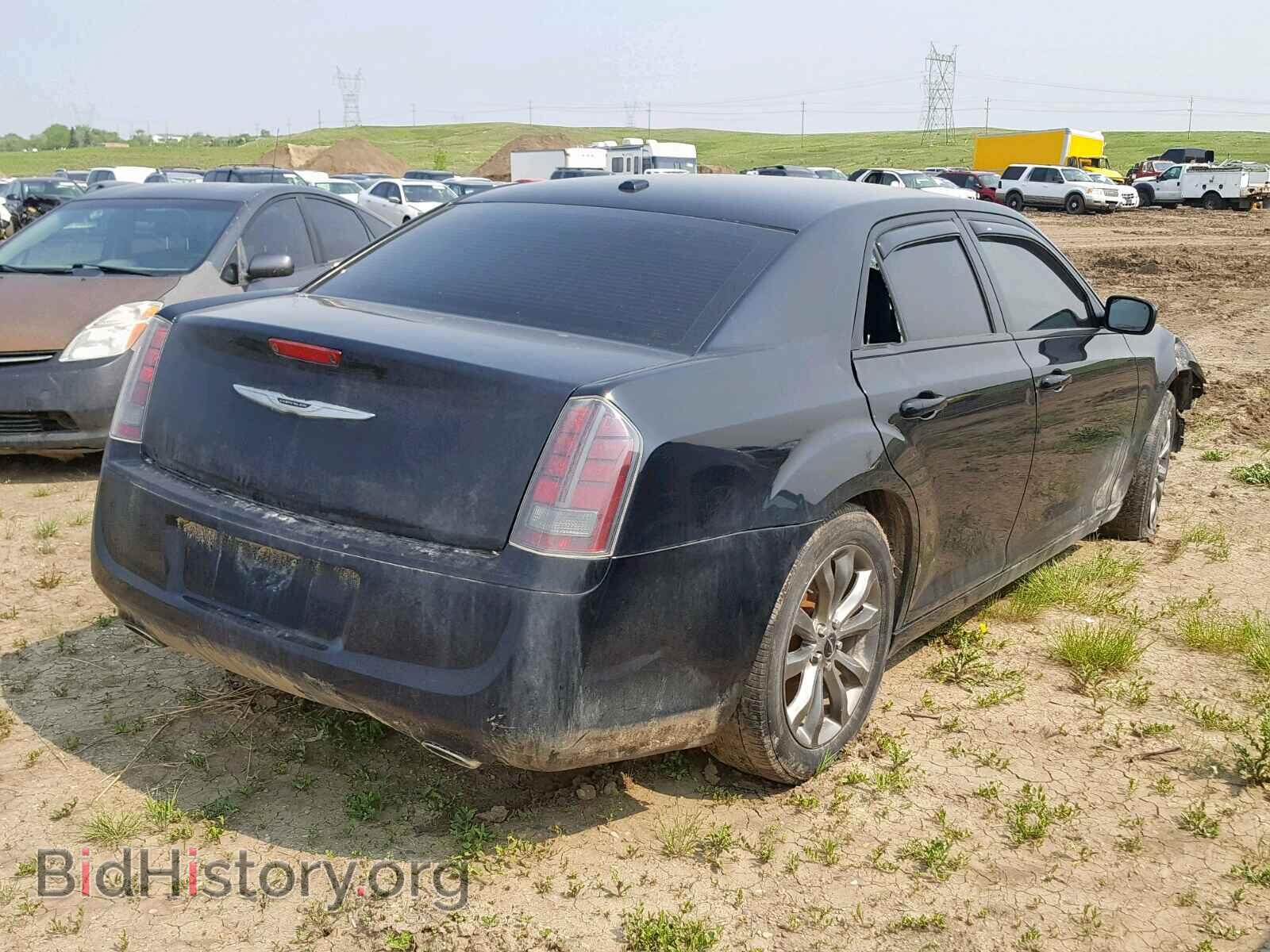 2014 CHRYSLER 300 - VIN: 2C3CCAGG0EH249371 - Фото 4