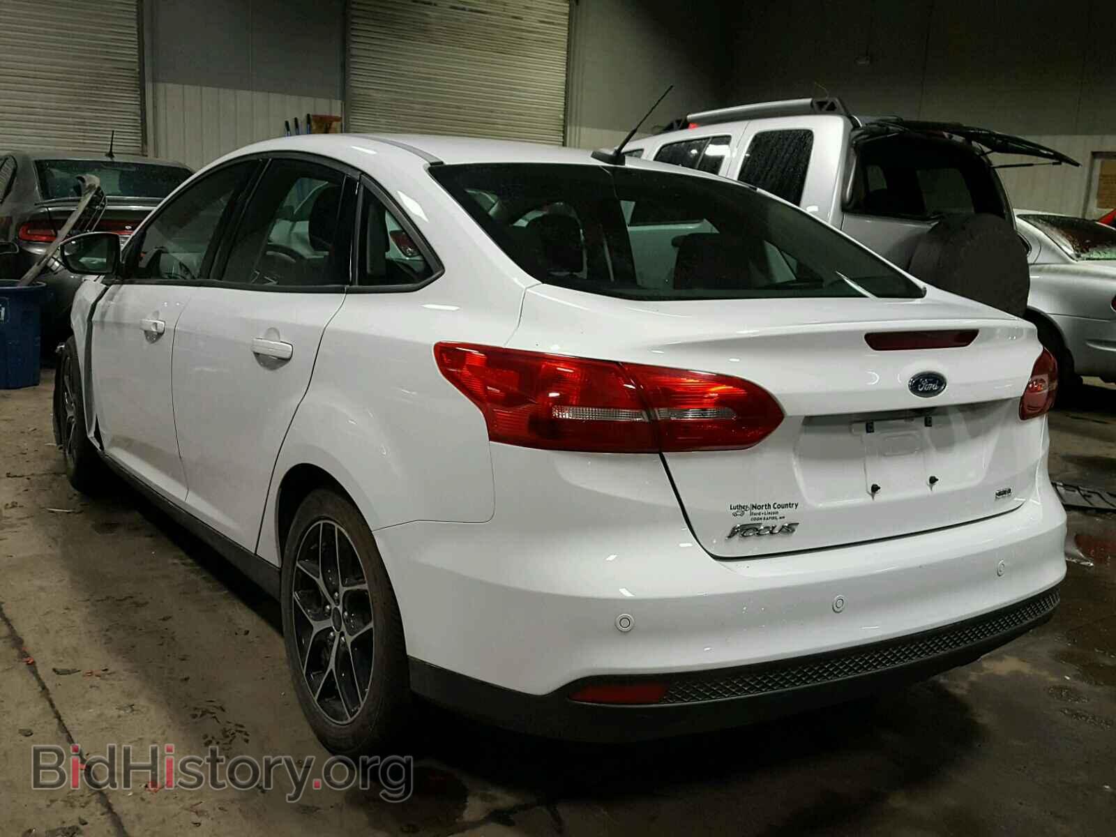 2017 FORD FOCUS - VIN: 1FADP3H27HL210941 - Фото 3