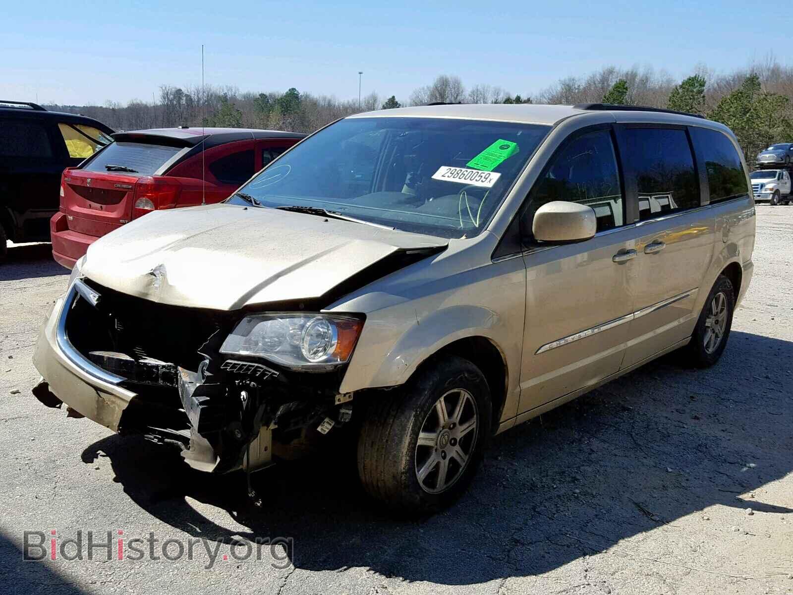 2011 CHRYSLER TOWN & COU - VIN: 2A4RR5DG2BR680312 - Фото 2