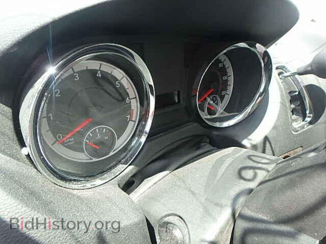 2011 DODGE CARAVAN - VIN: 2D4RN3DG8BR664138 - Фото 8