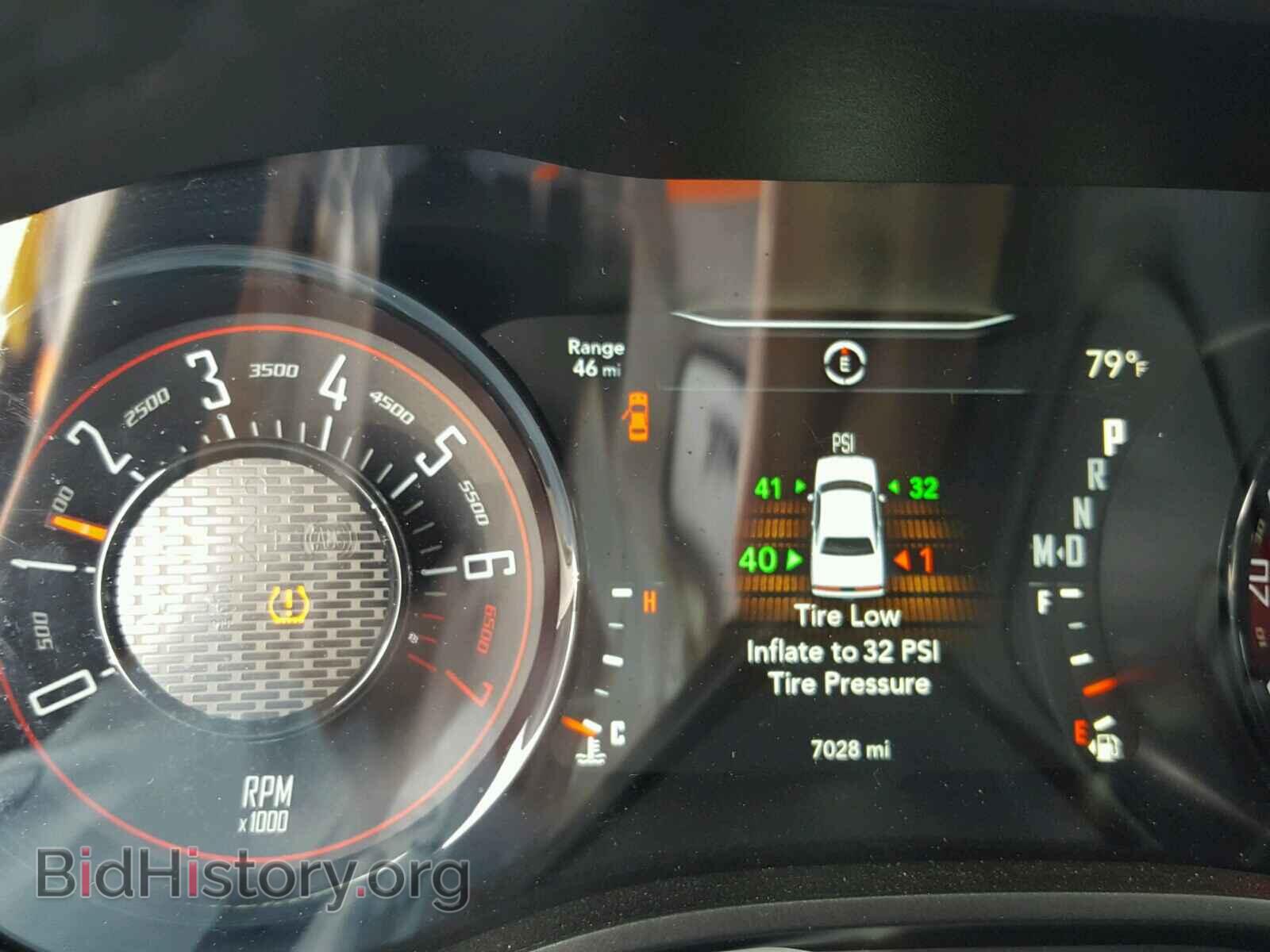 2017 DODGE CHALLENGER - VIN: 2C3CDZAGXHH560444 - Photo 8